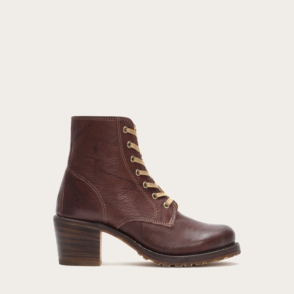Frye Sabrina 6G lace up bootie